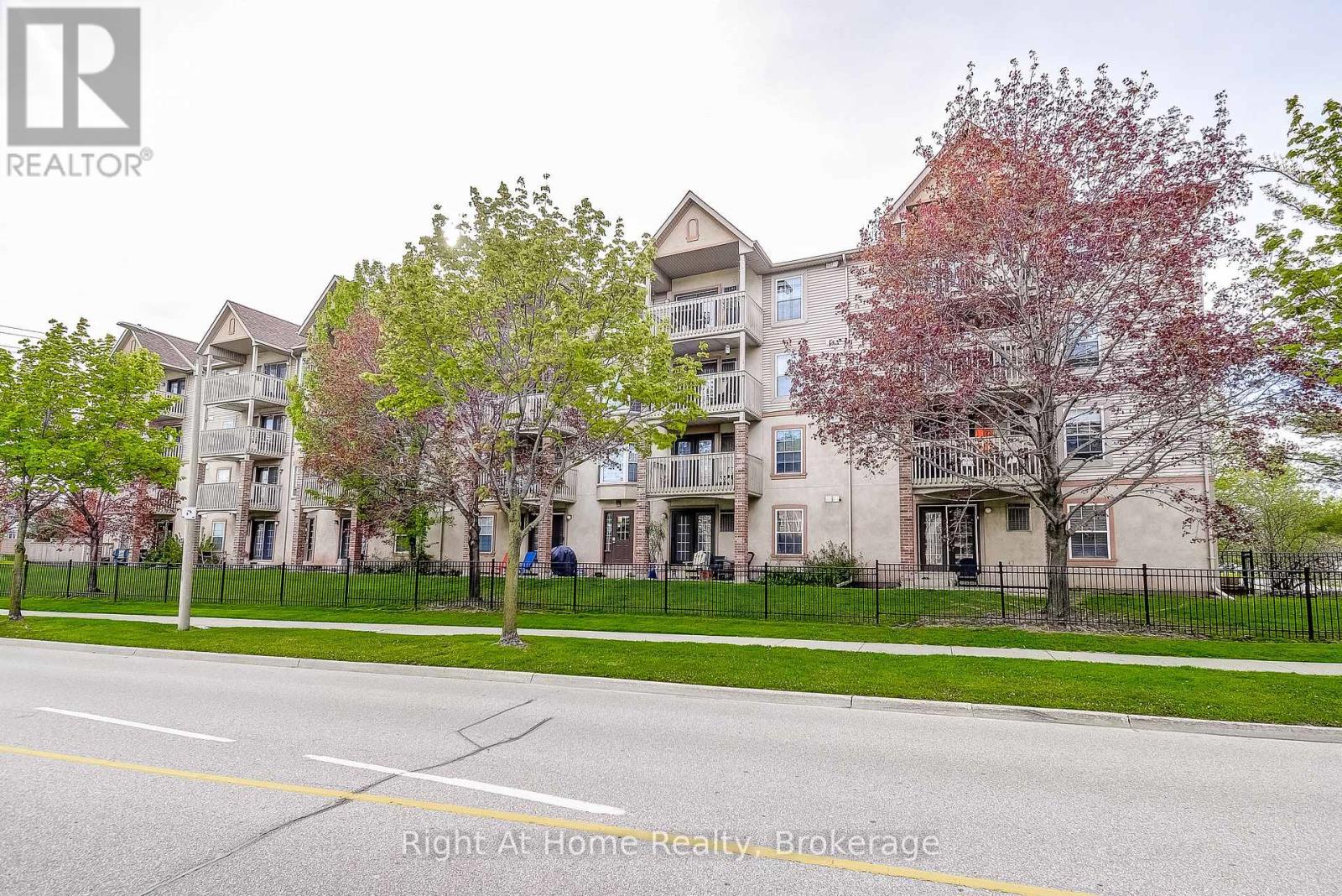 #212 4005 KILMER DRIVE - 2
