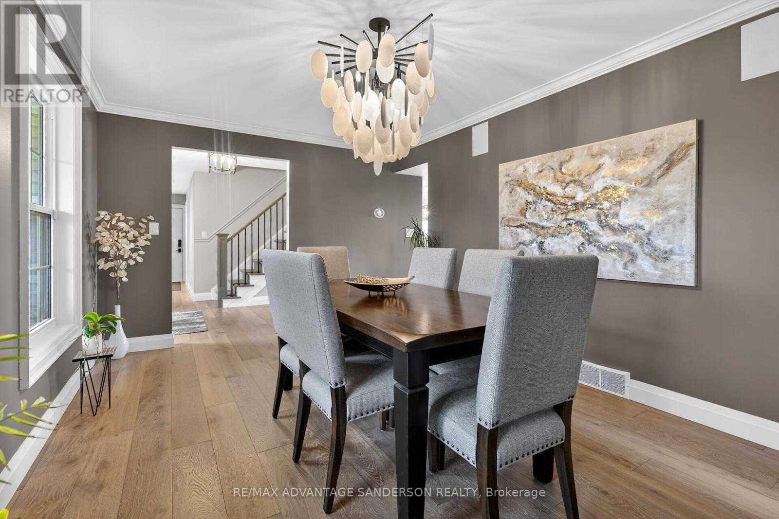 975 SUNNINGDALE ROAD W - 21