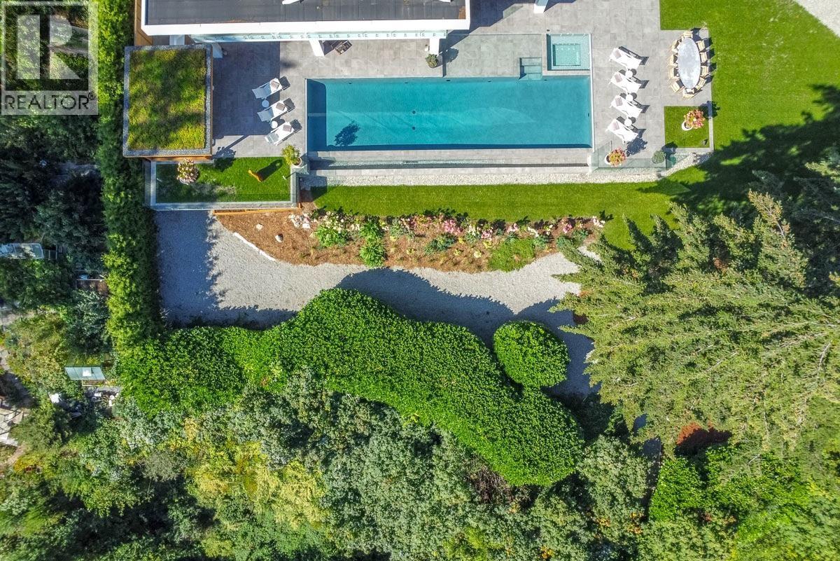 1887 LOWER ROAD, Roberts Creek
