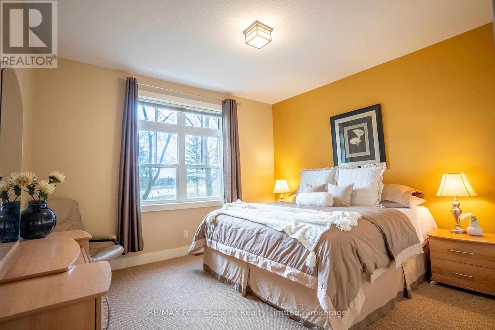 #125 125 FAIRWAY COURT - 20