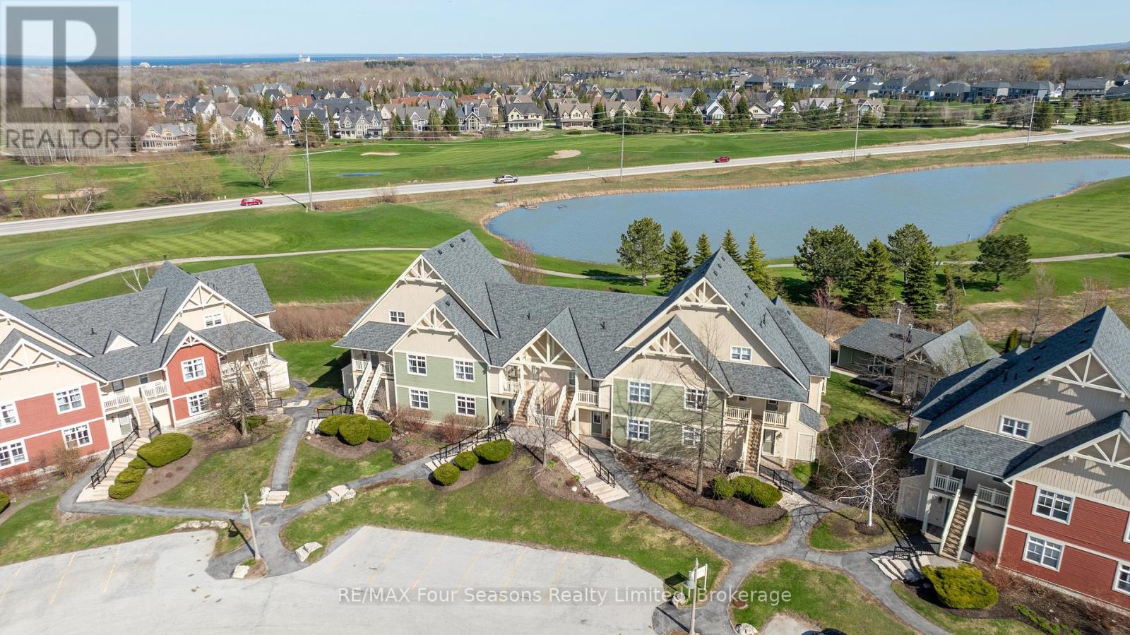 #125 125 FAIRWAY COURT - 3