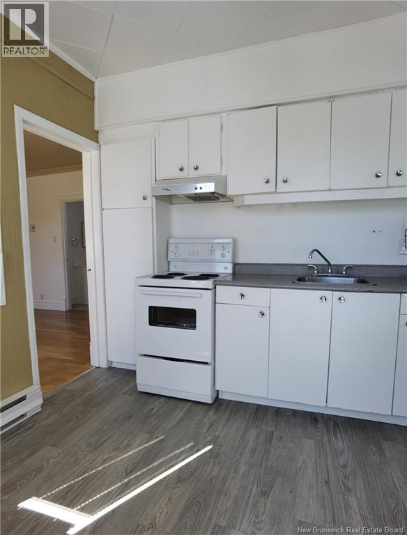 141 1 ere Rue - 42