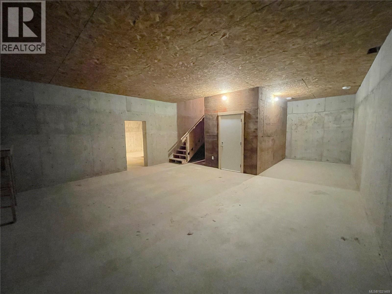 665 Arrowsmith Ridge — photo 37