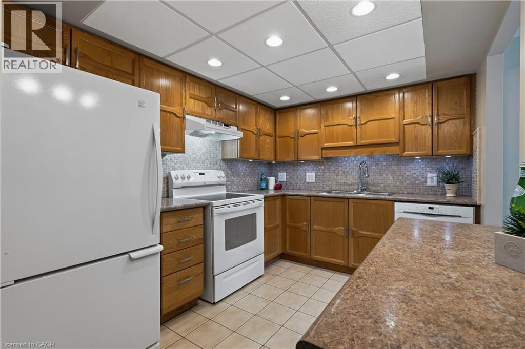 150 WILSON Street W Unit# 306, Ancaster, Ontario, L8R1E2 — Photo 24