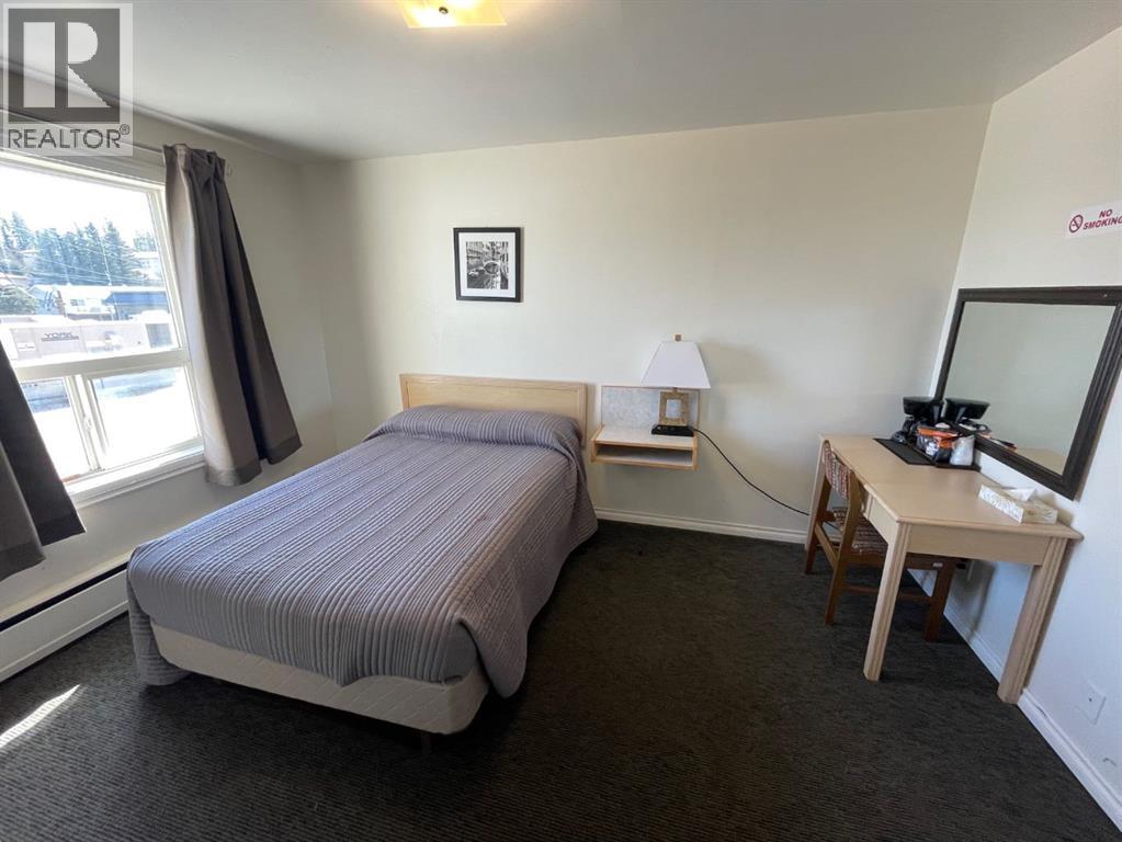 114 Park Street — photo 15