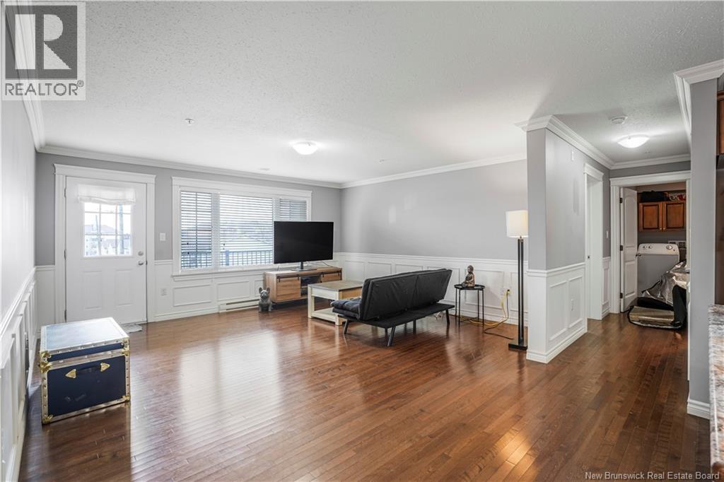 #102 155 Lian Street - 21