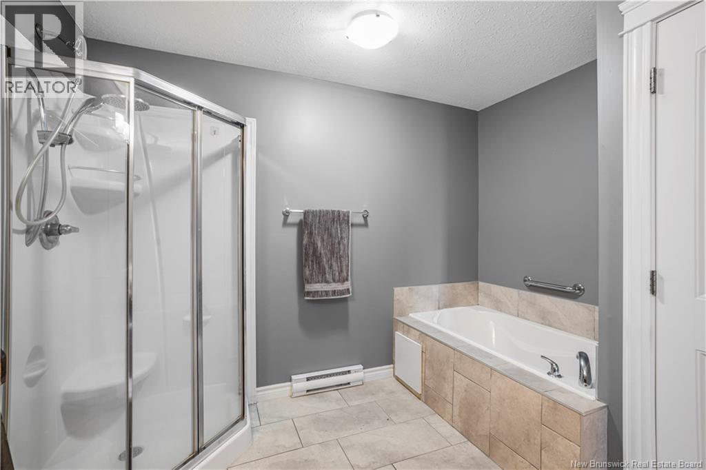 #102 155 Lian Street - 27