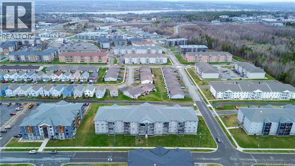 #102 155 Lian Street - 34