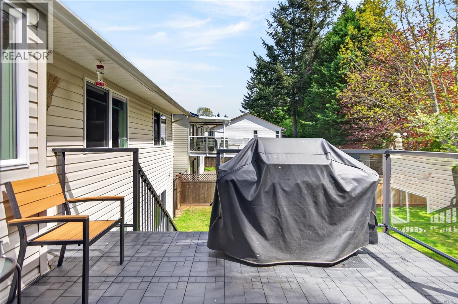 2111 Anna Pl - 41