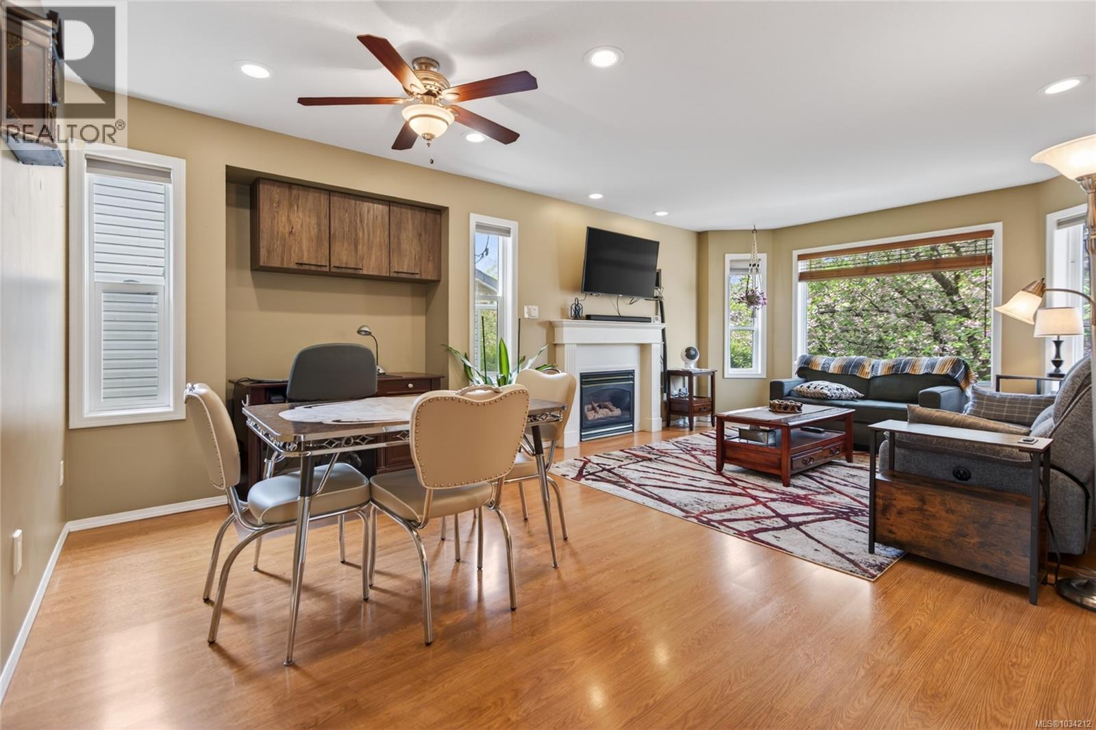 2111 Anna Pl - 8