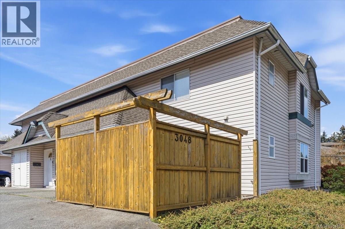 #2 3048 Ross Rd - 21