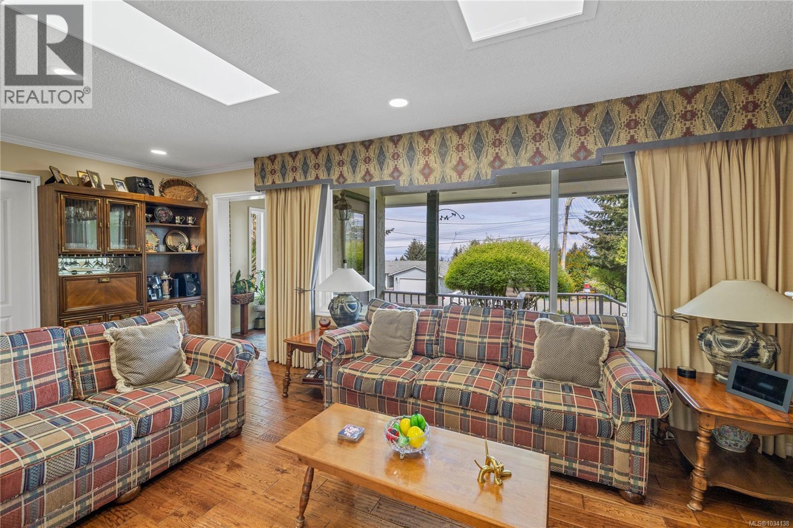 5545 Hiquebran Rd - 19