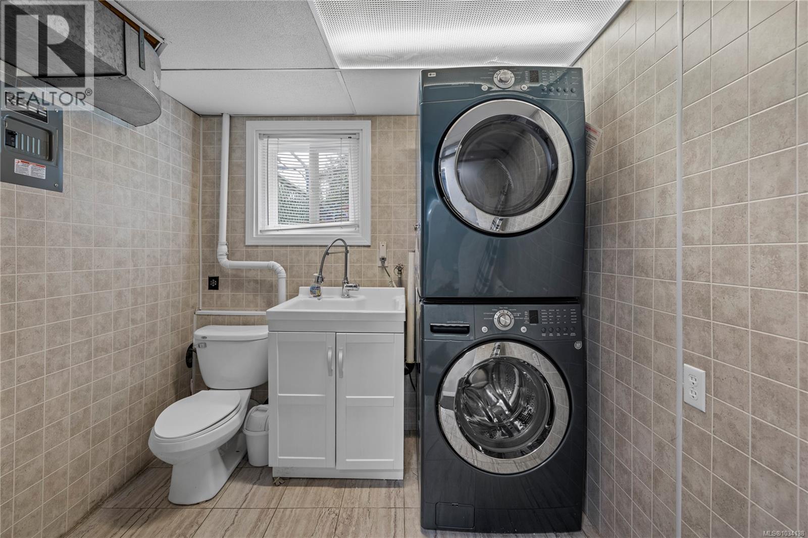 5545 Hiquebran Rd - 33