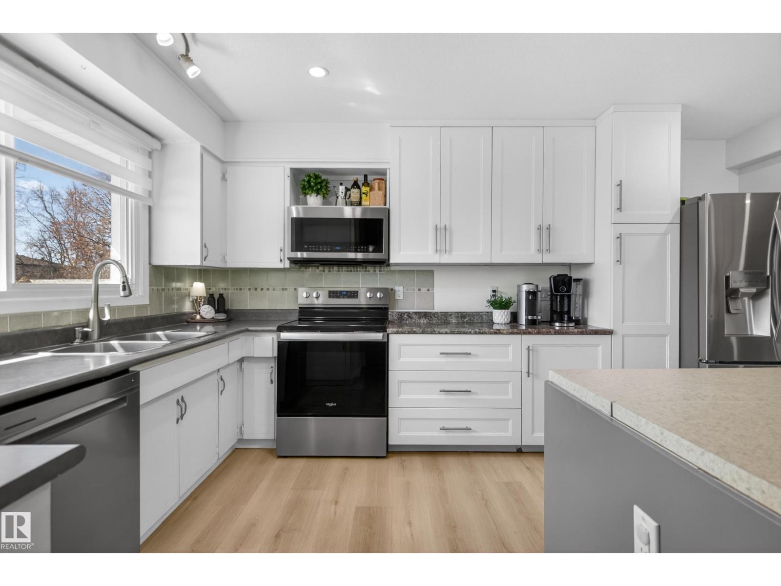 9906 85 ST, Fort Saskatchewan
