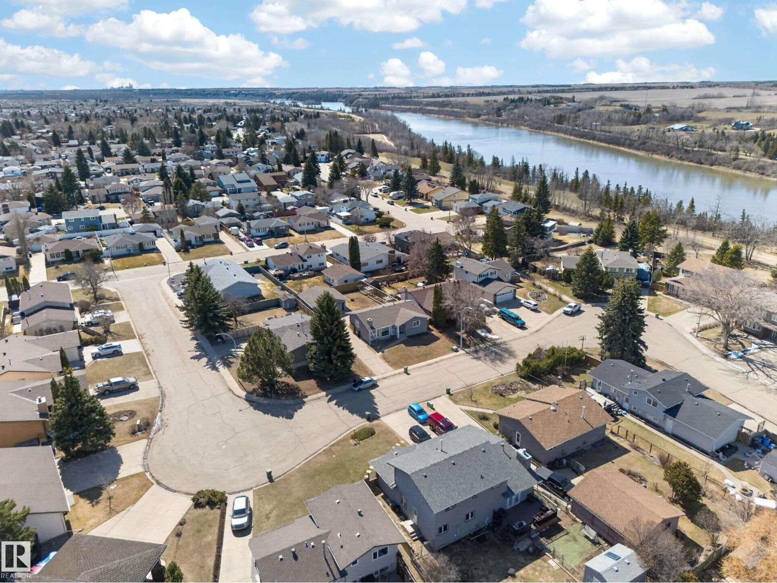 9906 85 ST, Fort Saskatchewan