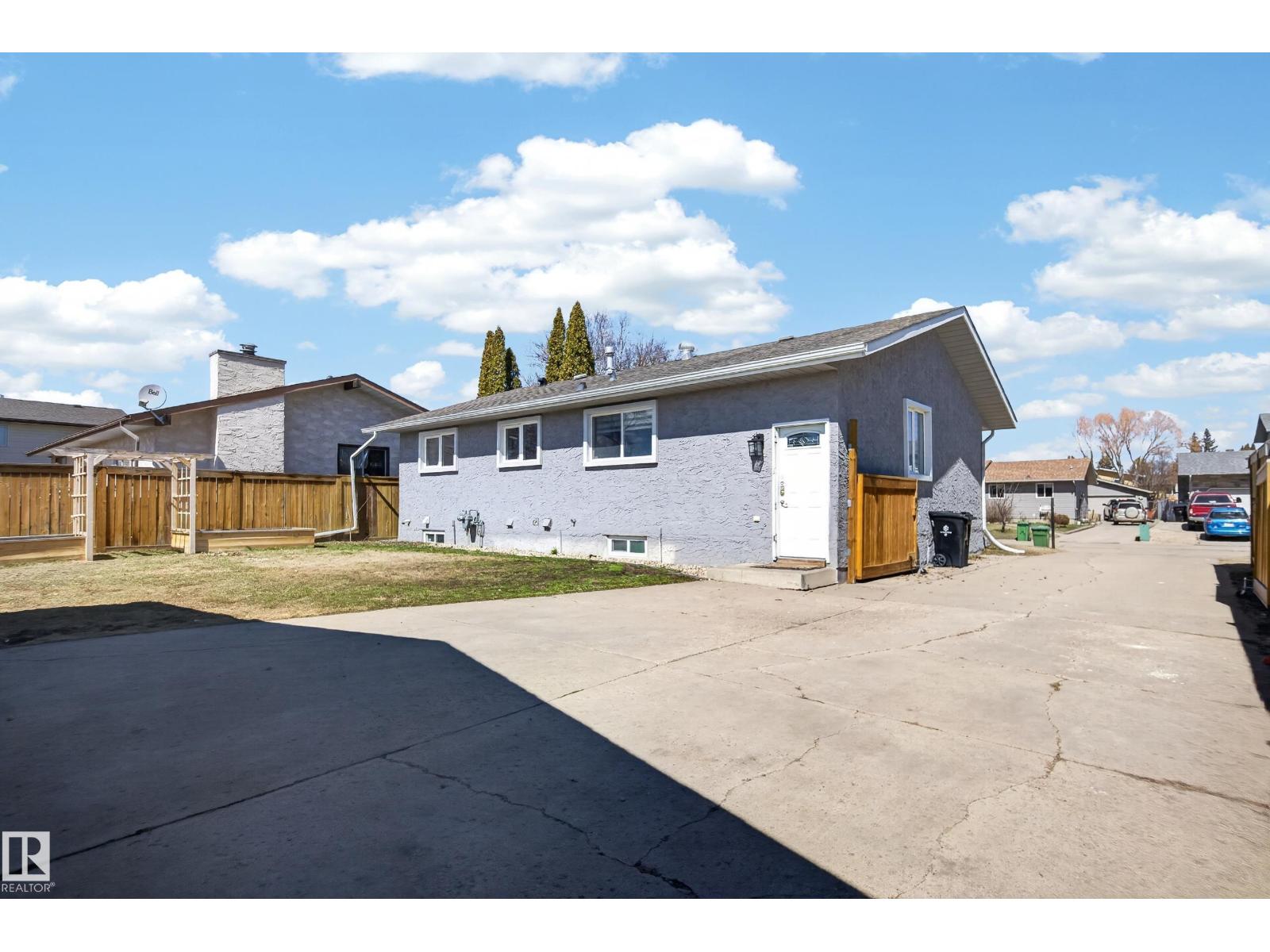 9906 85 ST, Fort Saskatchewan