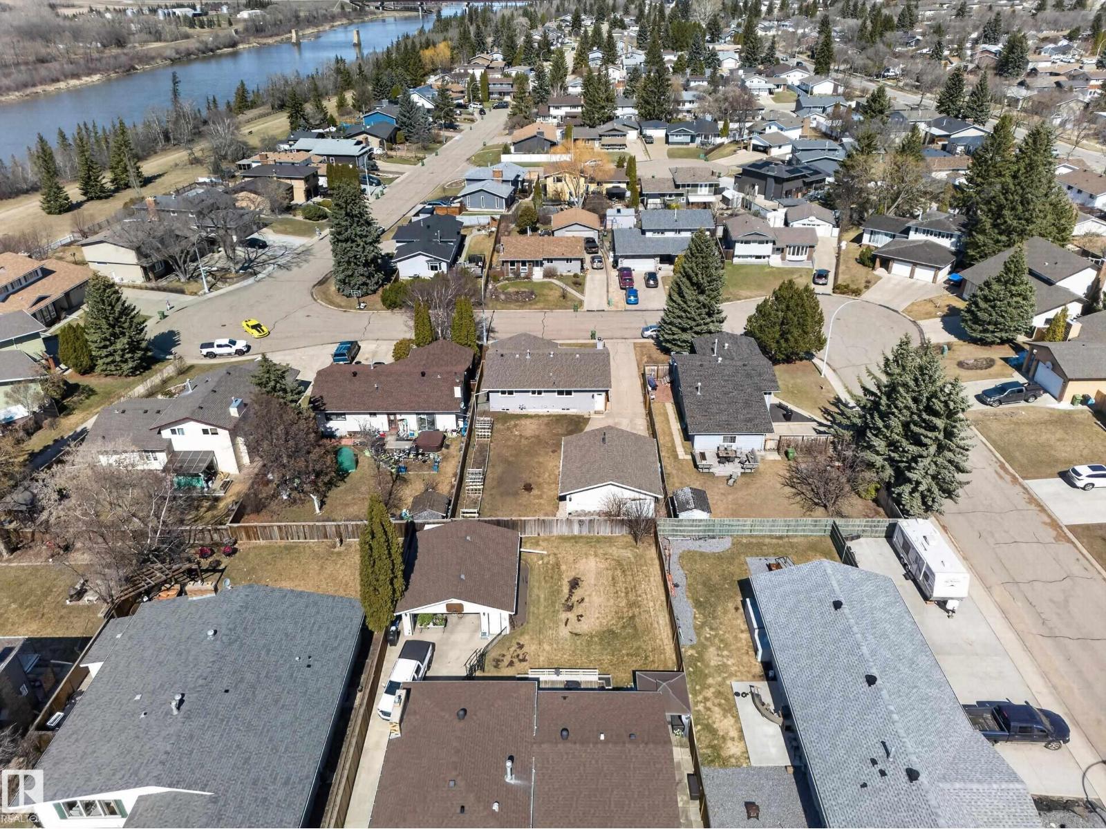 9906 85 ST, Fort Saskatchewan