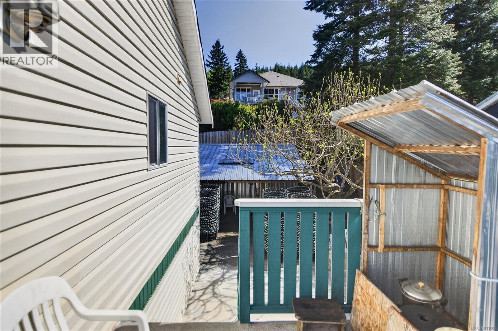 365 Panorama Cres - 64