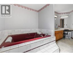 365 Panorama Cres, Courtenay, BC V9N6Y7 Photo 29