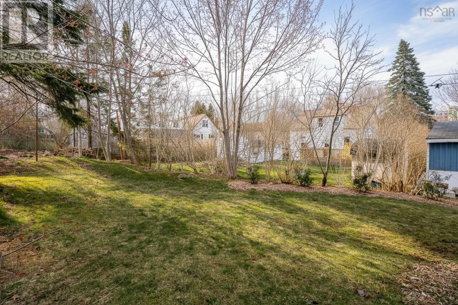 Property 38 of 39 of 43 Lakecrest Drive