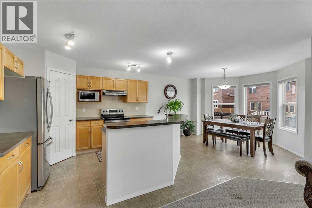 33 saddlecrest Crescent NE - 12