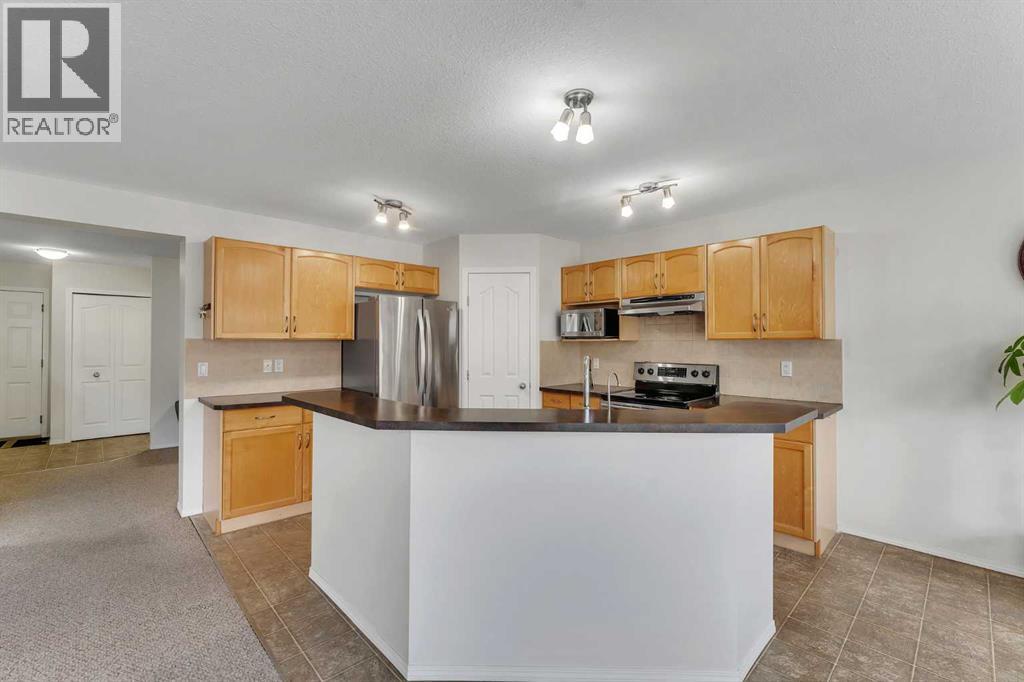 33 saddlecrest Crescent NE - 14