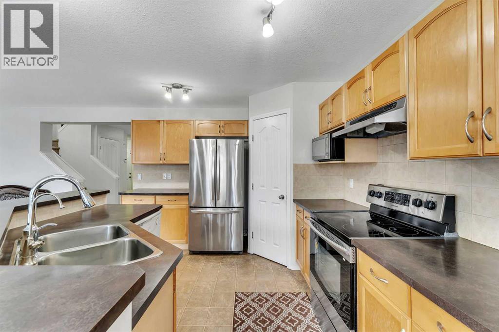 33 saddlecrest Crescent NE - 16