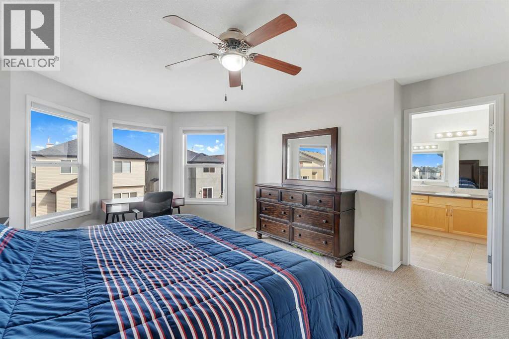 33 saddlecrest Crescent NE - 26