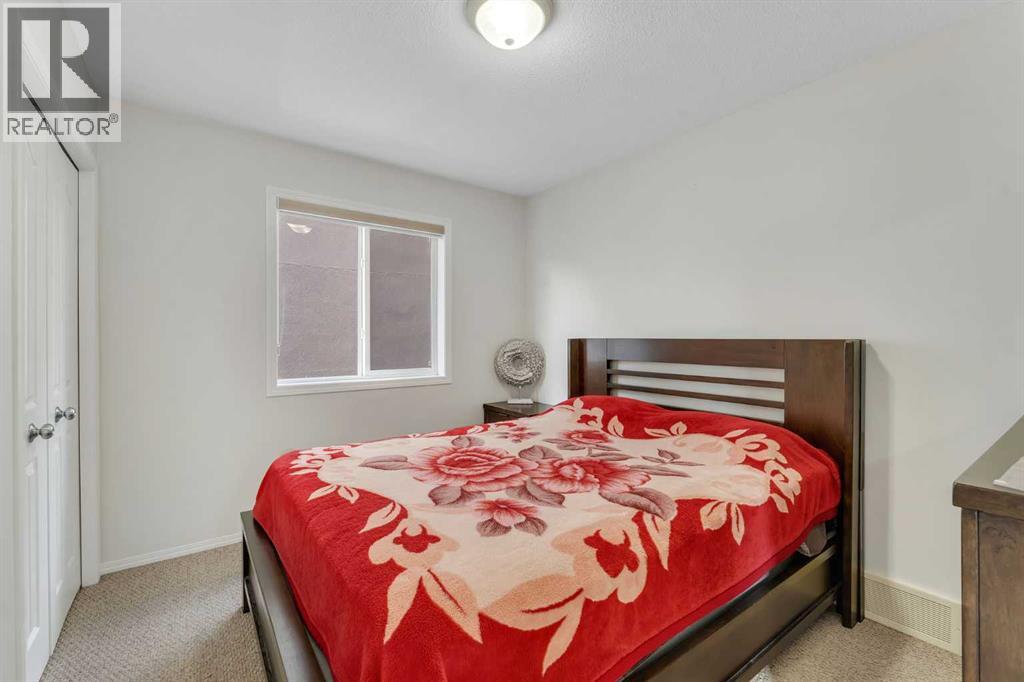 33 saddlecrest Crescent NE - 29