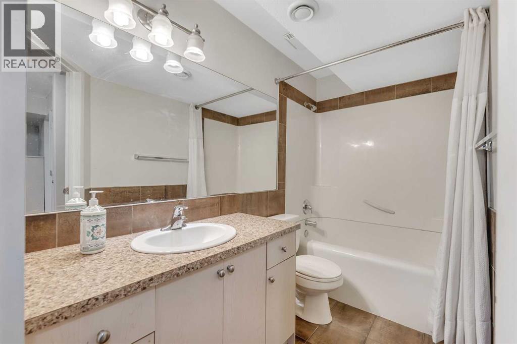 33 saddlecrest Crescent NE - 40