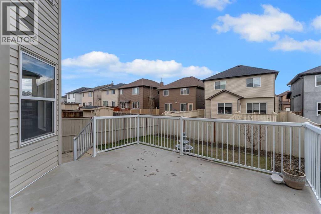 33 saddlecrest Crescent NE - 43