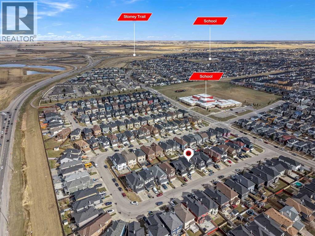 33 saddlecrest Crescent NE - 48