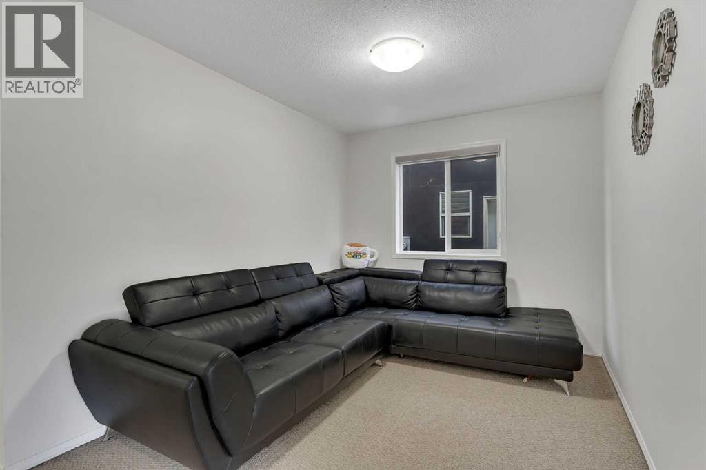33 saddlecrest Crescent NE - 8