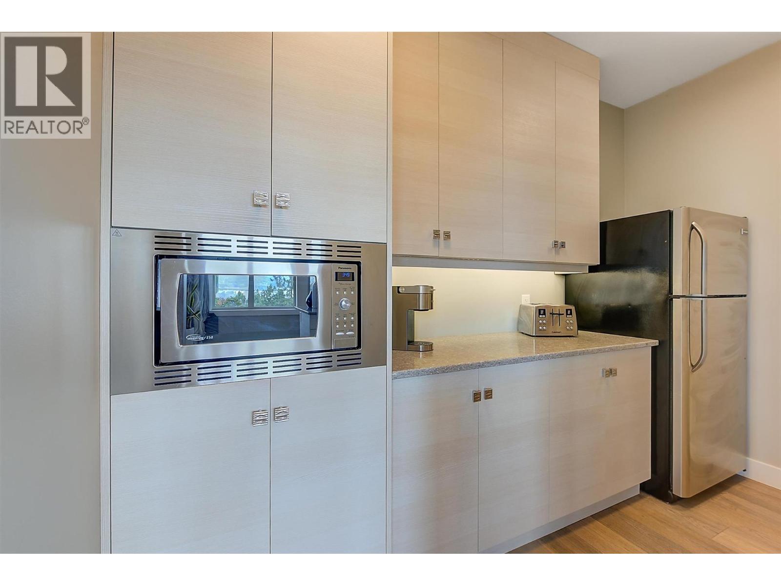 514 Quartz Crescent Unit# 6, Kelowna