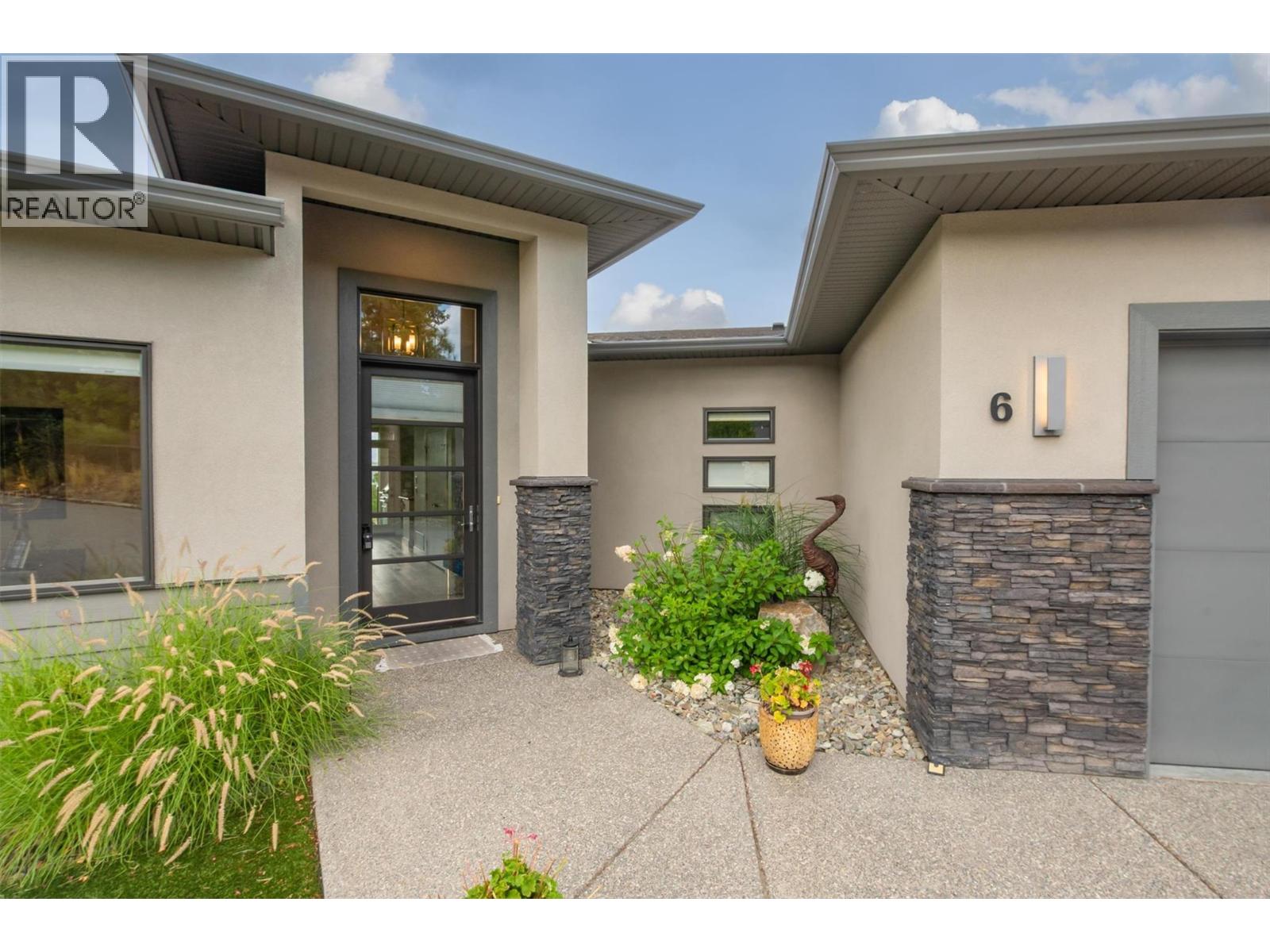 514 Quartz Crescent Unit# 6, Kelowna