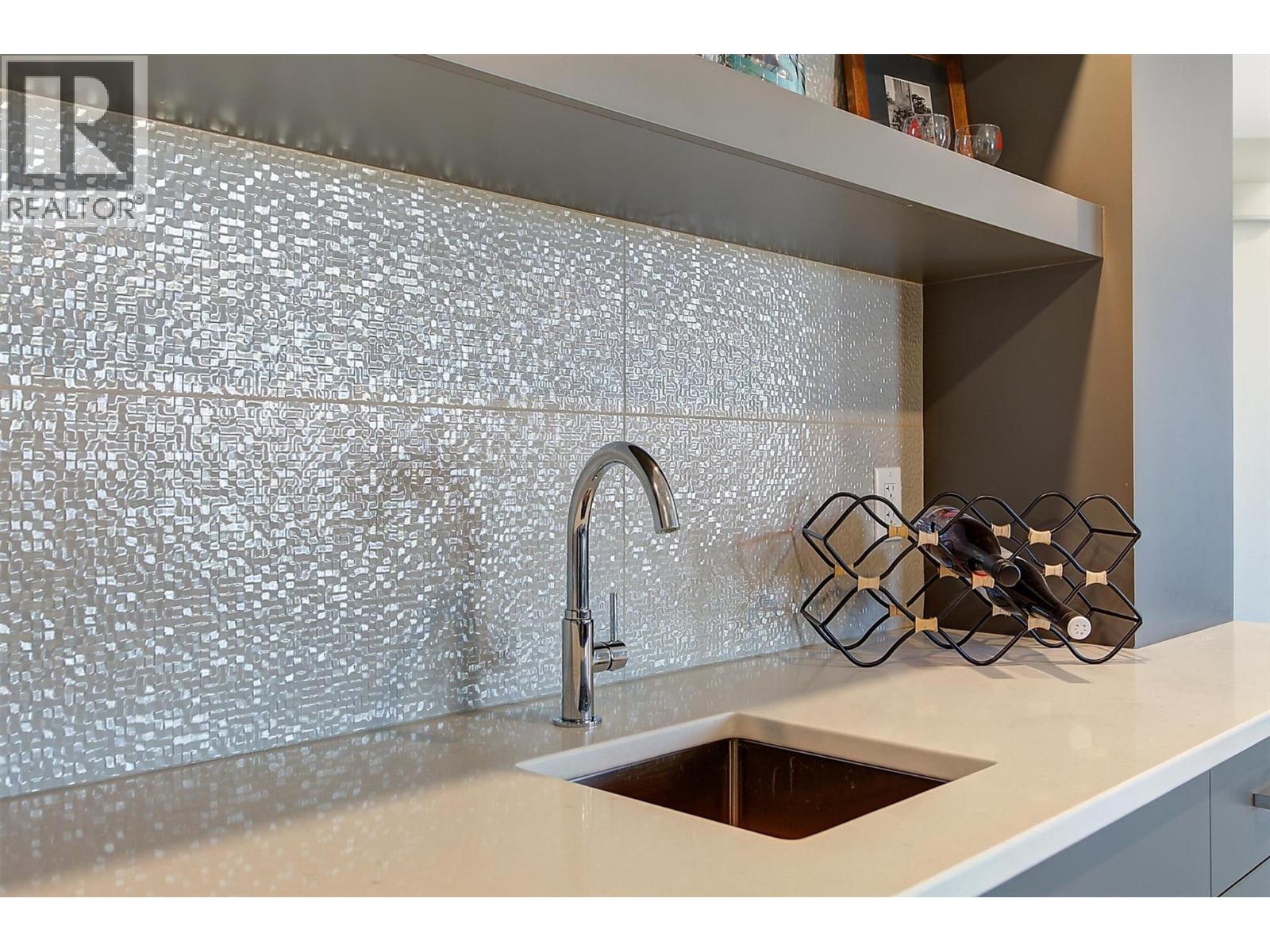 514 Quartz Crescent Unit# 6, Kelowna