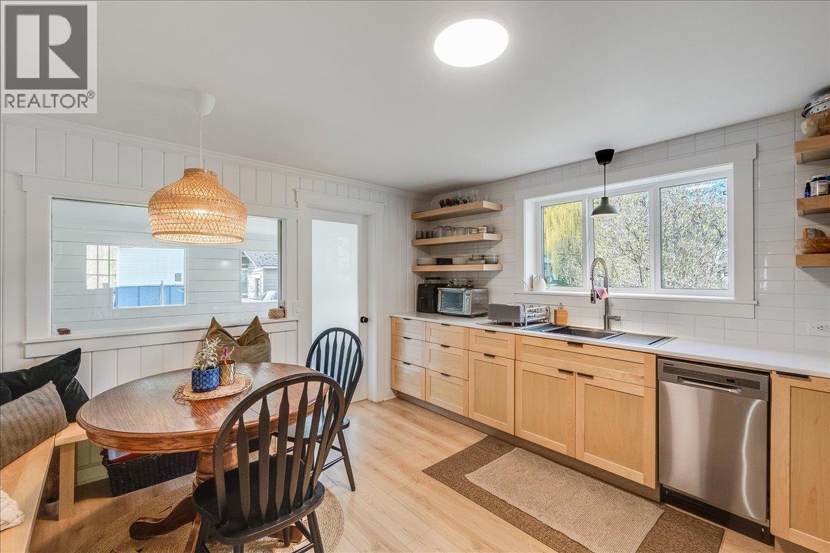 505 6TH Street - 14
