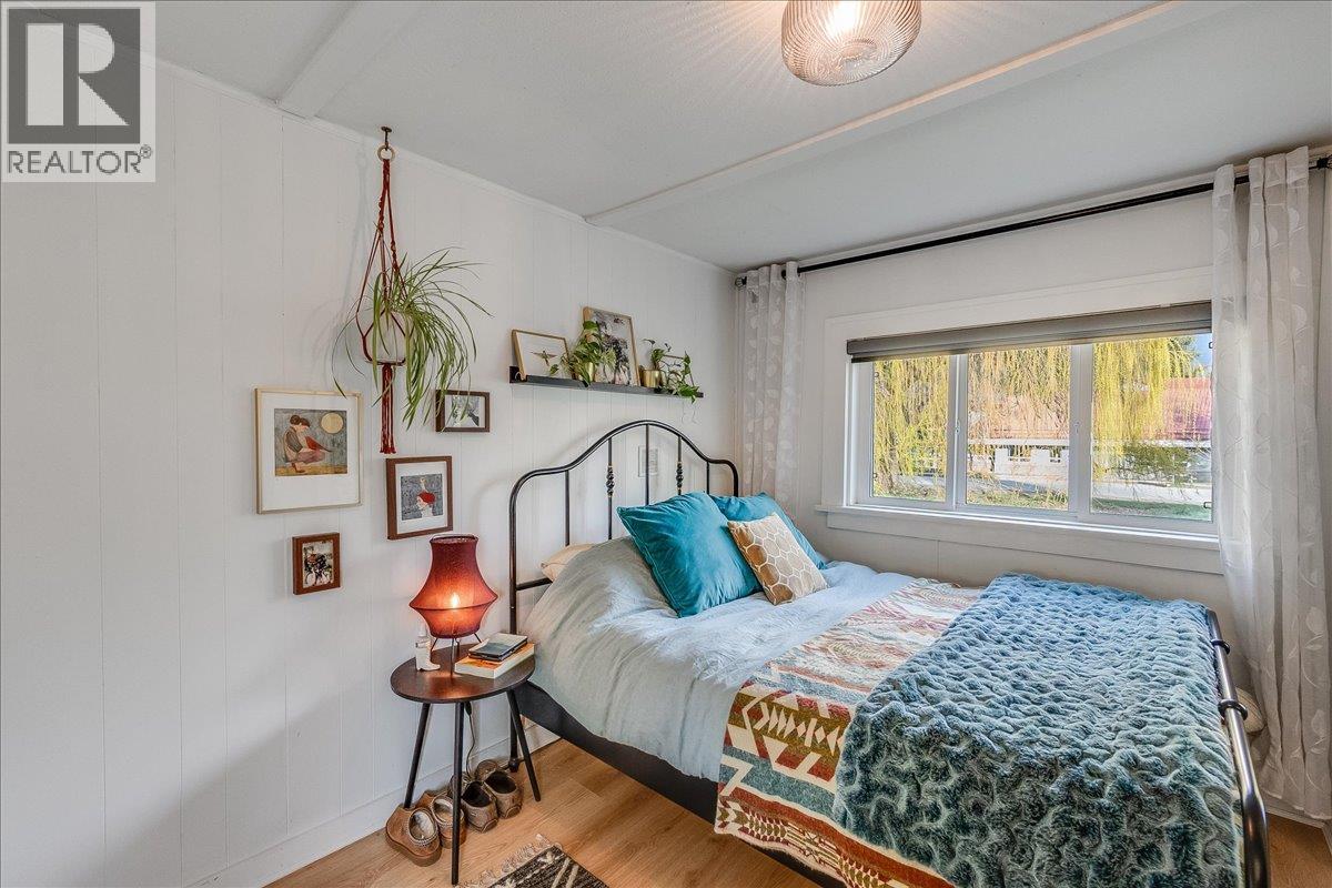 505 6TH Street - 32