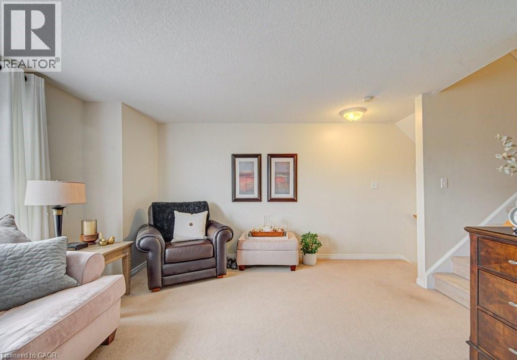 7 RED CLOVER Crescent, Kitchener, Ontario, N2E4G9 — Photo 15