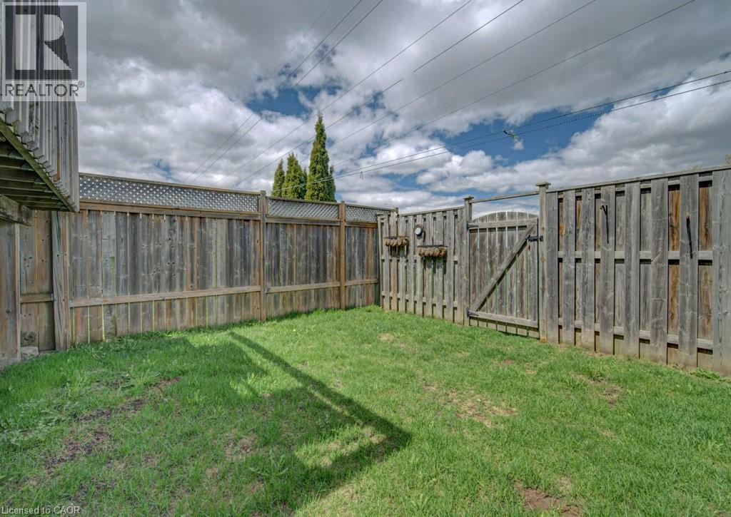 7 RED CLOVER Crescent, Kitchener, Ontario, N2E4G9 — Photo 23