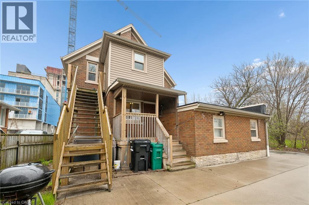 22 DELLROY Avenue - 9