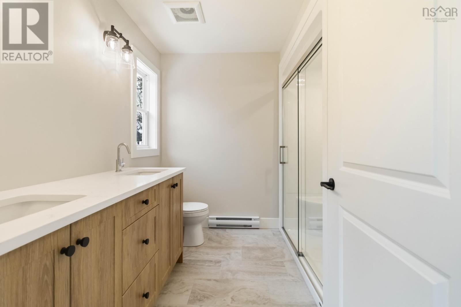 Property 26 of 50 of PC-42 29 Pearlgarden Close