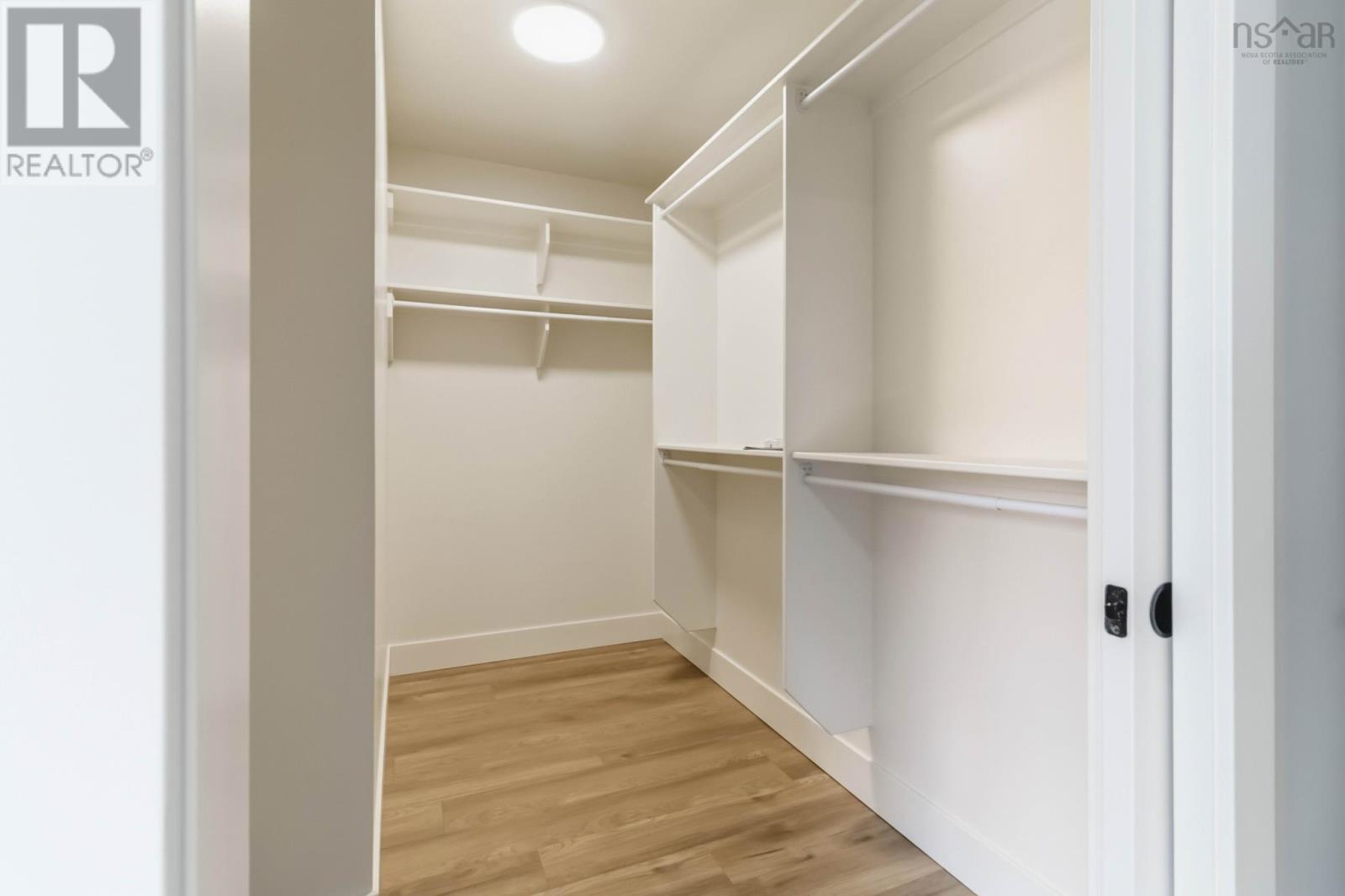 Property 30 of 50 of PC-42 29 Pearlgarden Close