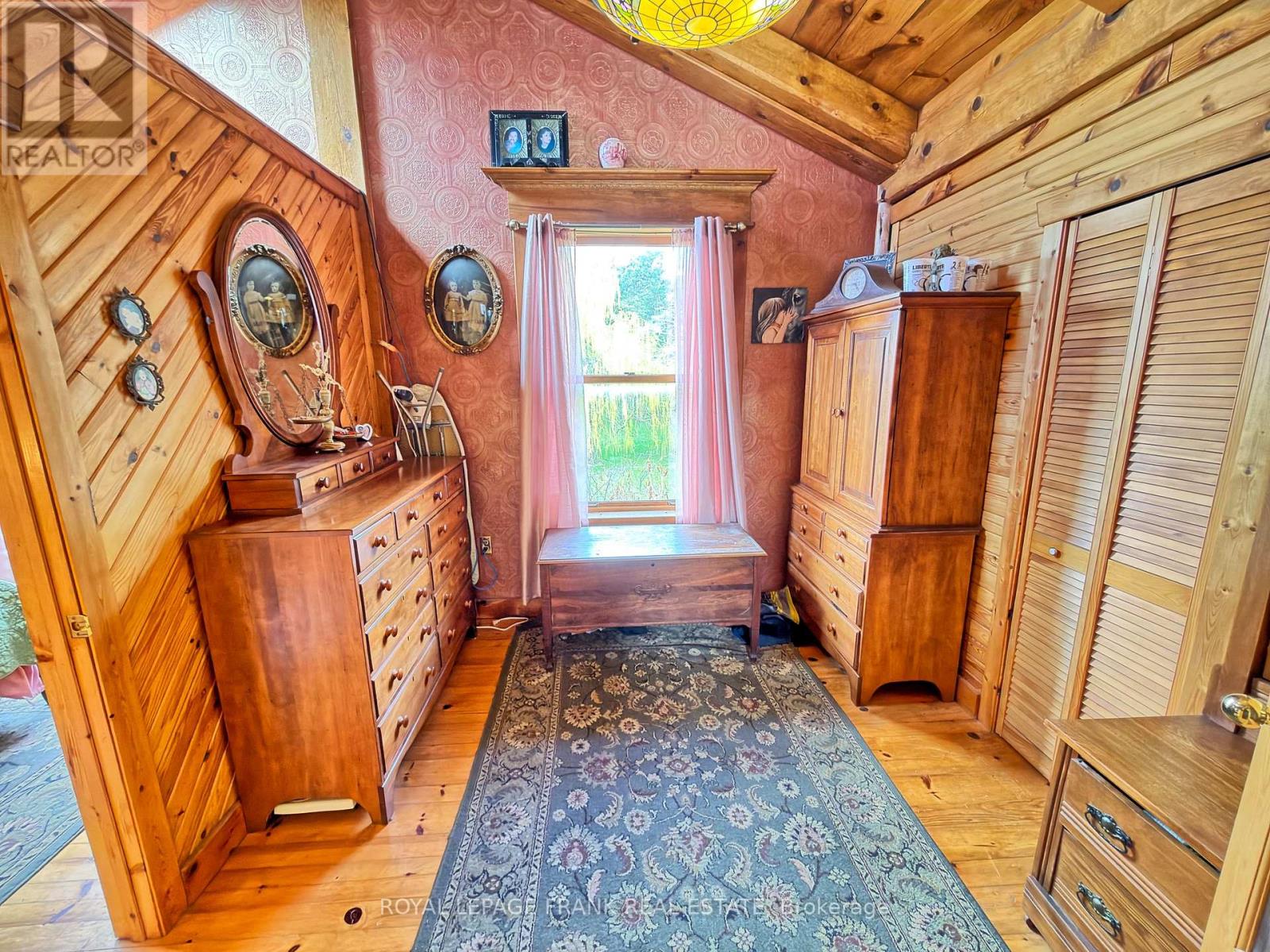 1464 COUNTY ROAD 28 - 33