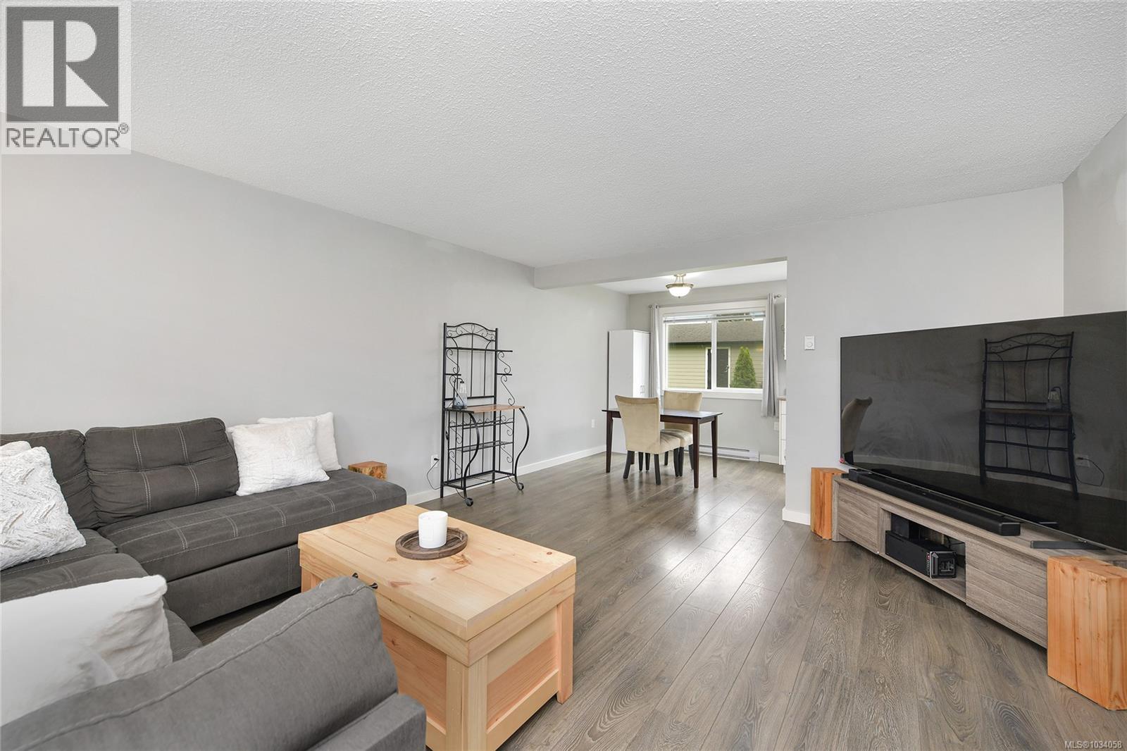 #3 660 JUBILEE St - 7