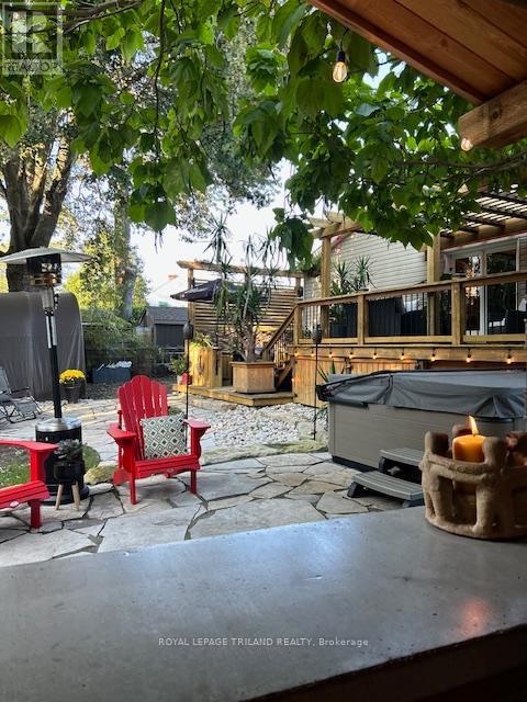 298 SUNSET DRIVE - 45