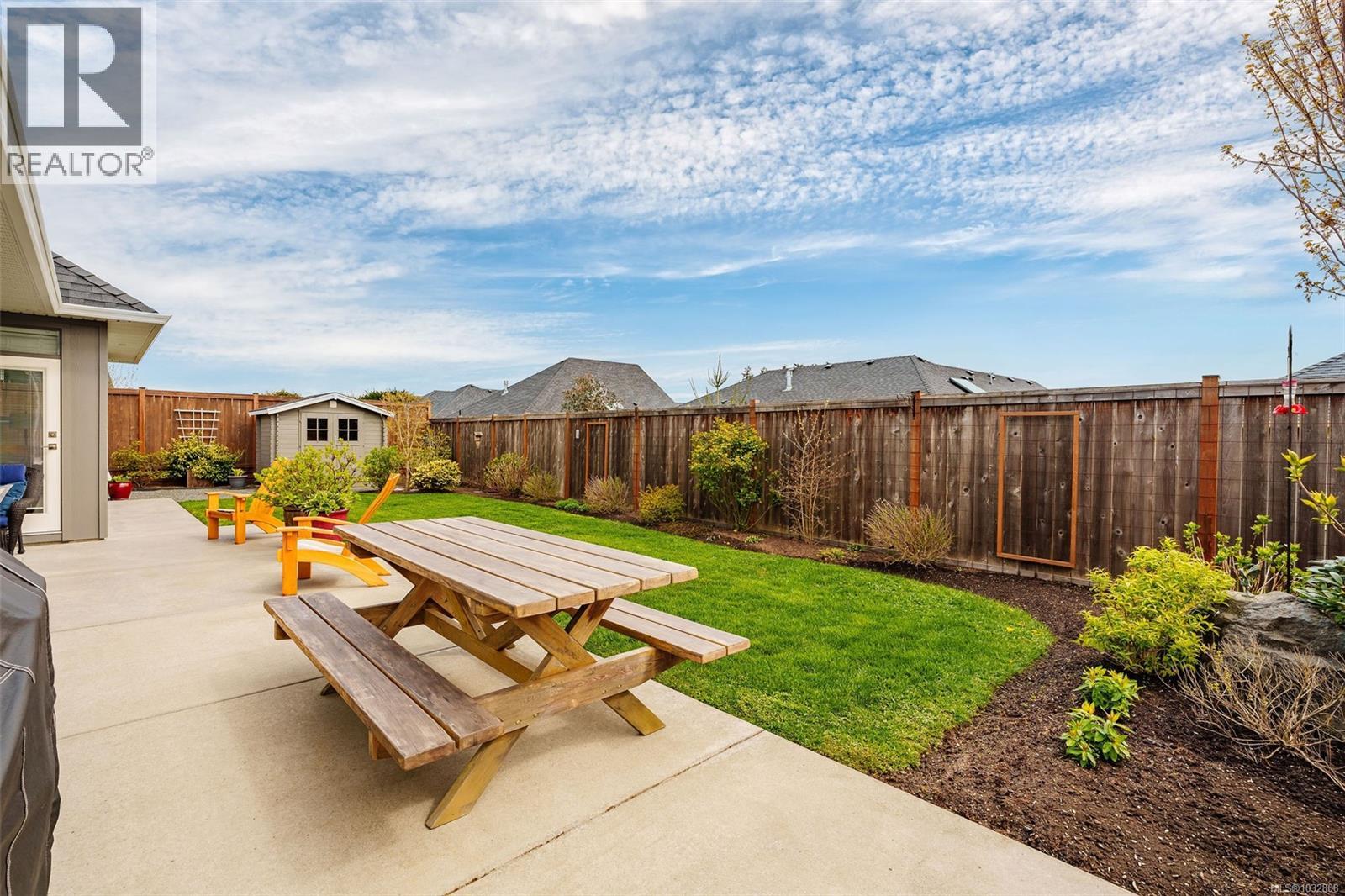 430 Ridgefield Dr - 67