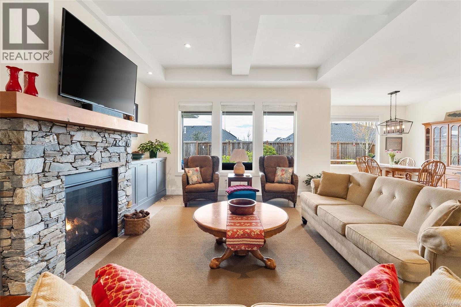 430 Ridgefield Dr - 22