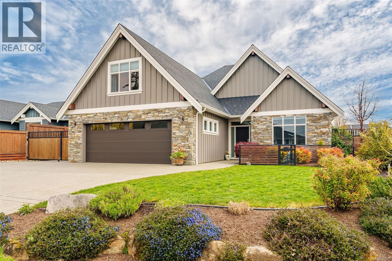 430 Ridgefield Dr - 6