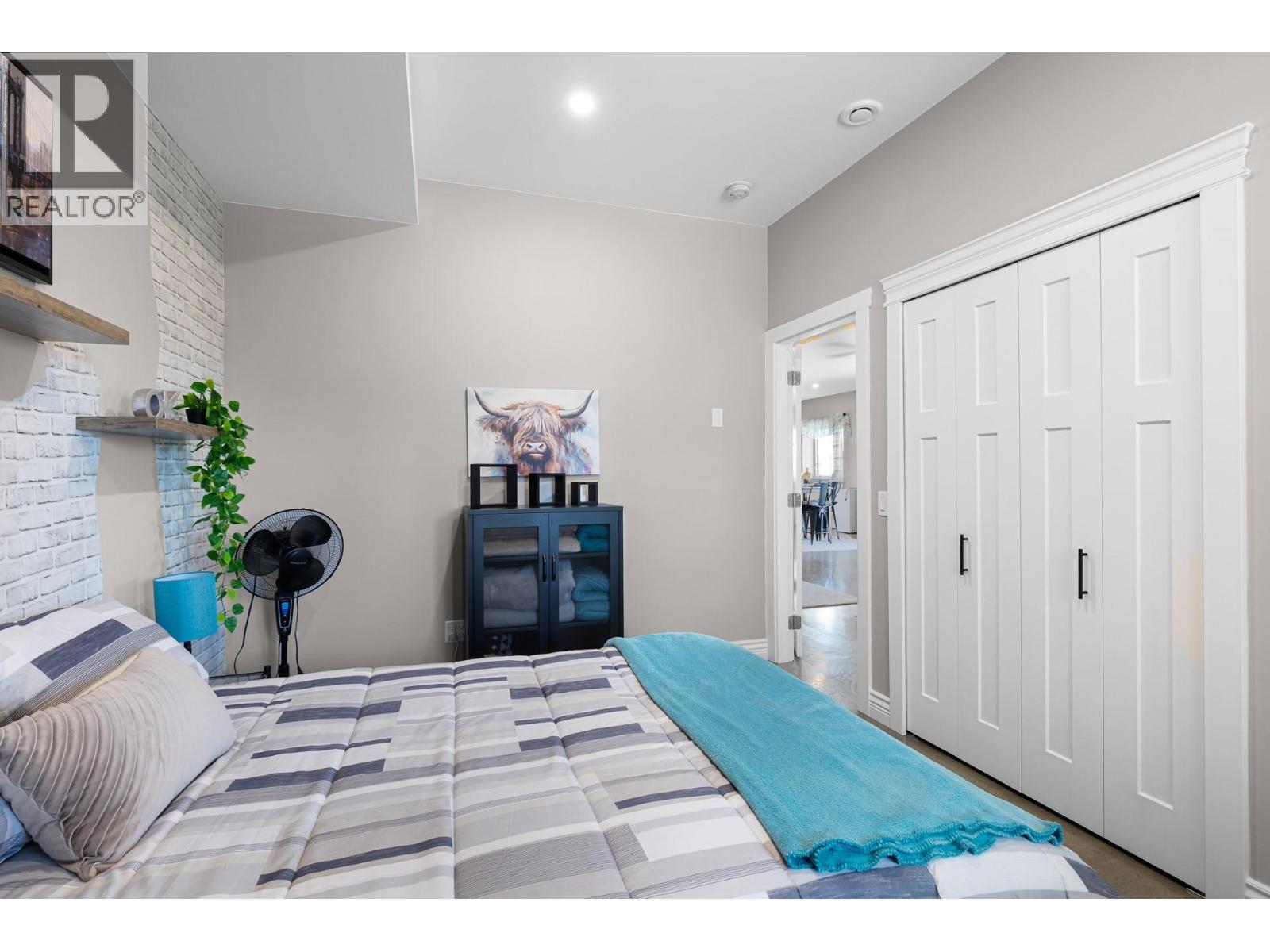 137 Eagle Point, Osoyoos